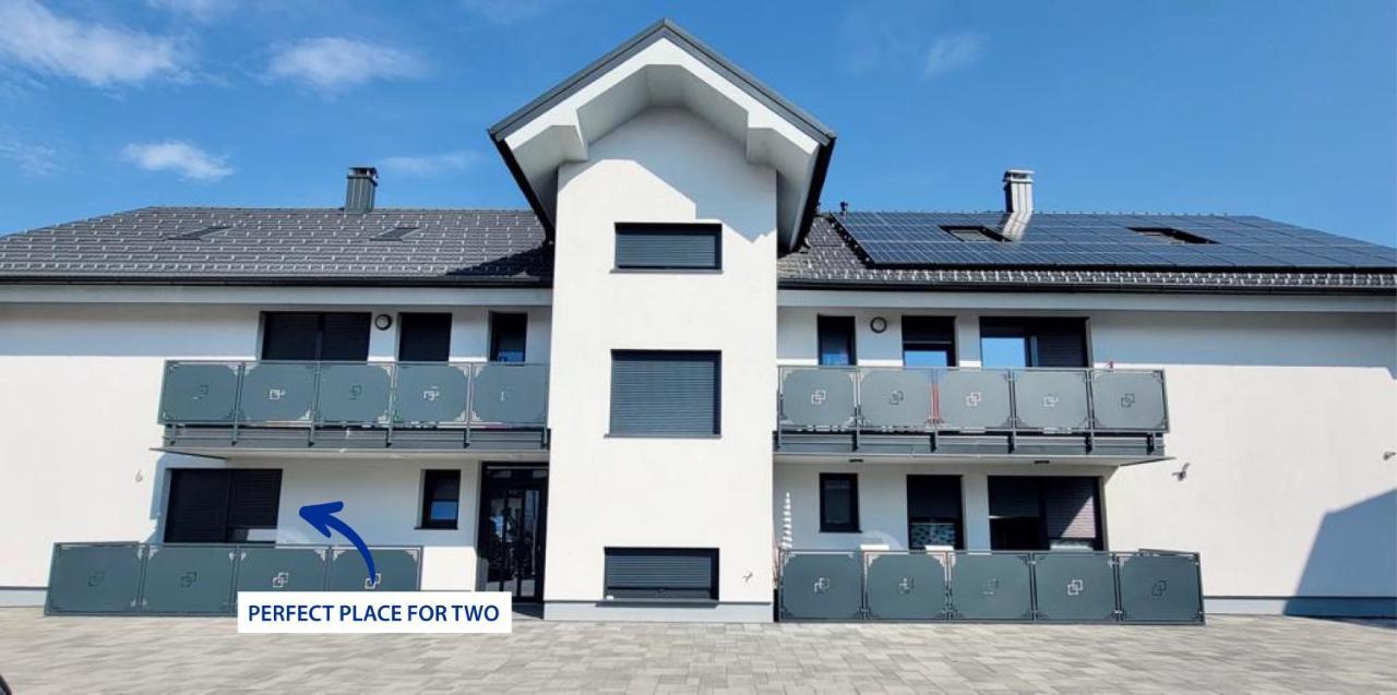 Appartement Perfect Place For Two à Kranj Extérieur photo